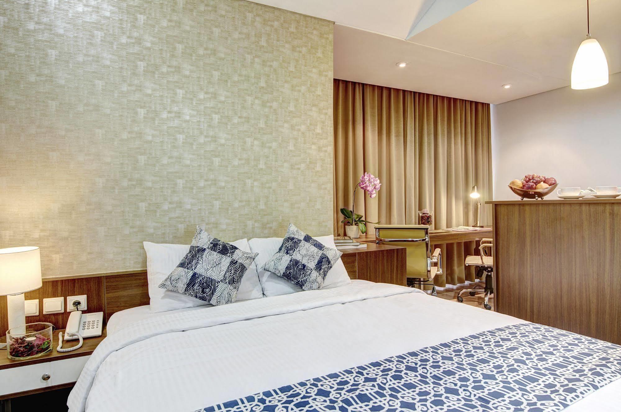 Sampit Residence Managed By Flat06 Jakarta Buitenkant foto